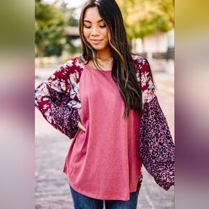 NWOT Umgee Pink Mauve Bubble Sleeve Mixed Print Blouse Top Medium Boho Floral